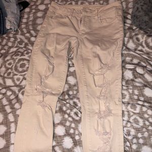 AE ripped jeans size 6 X-long